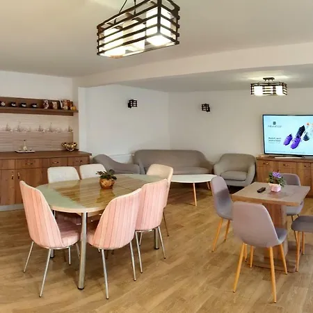 Pensionat Ghinita Bucovina 2*